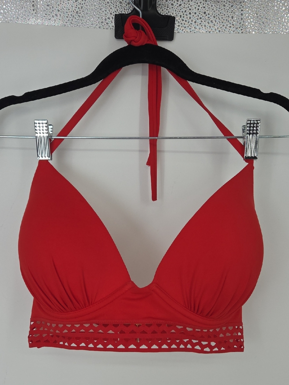 Shade & Shore Red Trim Bikini Top 34DD